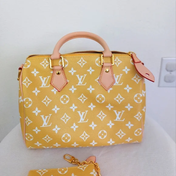SEND OFFERS LV Yellow Speedy Bag - Picture 5 of 10